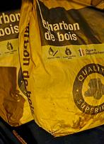 Charbon de bois., Divers