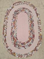 Roze ovaal vloerkleed/handgemaakt/94x62cm, Huis en Inrichting, Stoffering | Vloerbedekking, Nieuw, Ophalen of Verzenden, Minder dan 10 m²