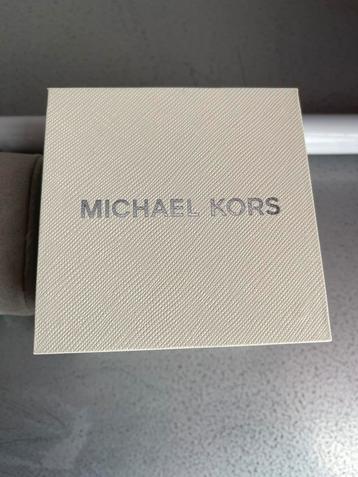 Michael kors  beschikbaar voor biedingen