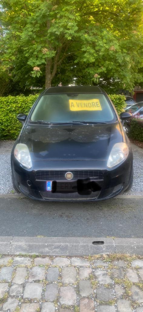 Te koop fiat punto grande, Auto's, Fiat, Particulier, Punto, Benzine, Berline, 3 deurs, Handgeschakeld, Zwart, Grijs, Stof, Ophalen