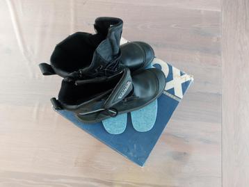NIEUW UVEX werkschoenen footwear maat 45 beschikbaar voor biedingen