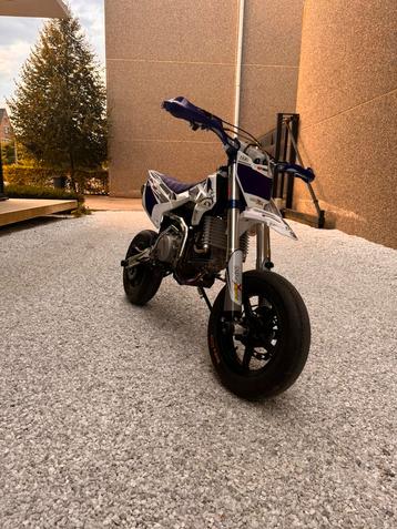 Nieuwe 190cc btw supermoto pitbike