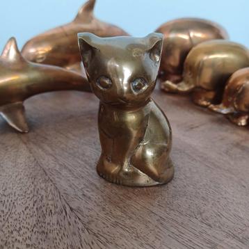 Lot vintage de 8 animaux en laiton