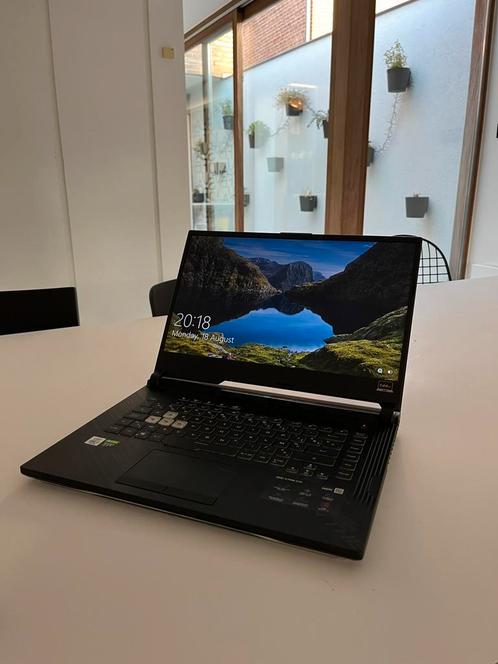 ASUS ROG Strix G512L – 15,6” Gaming Laptop, Computers en Software, Windows Laptops, Zo goed als nieuw, SSD, 16 GB, Azerty, Met videokaart