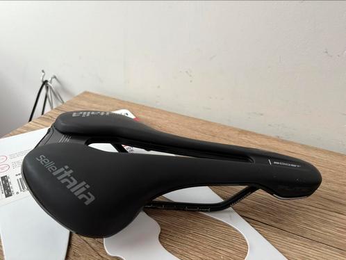 Selle Italia Flite Boost TM Superflow Zadel, Fietsen en Brommers, Fietsonderdelen, Nieuw, Zadel, Ophalen of Verzenden