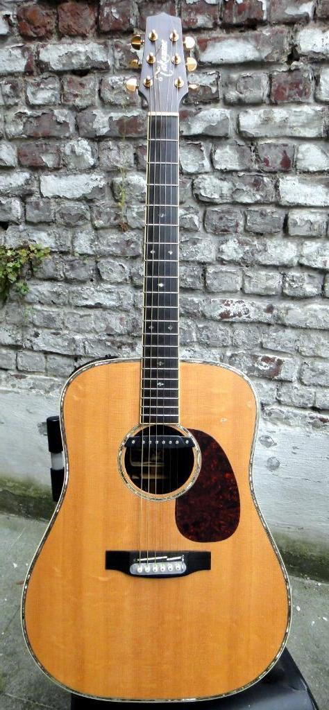 TAKAMINE TNV360S De Luxe 2010, Muziek en Instrumenten, Snaarinstrumenten | Gitaren | Akoestisch, Gebruikt, Western- of Steelstringgitaar
