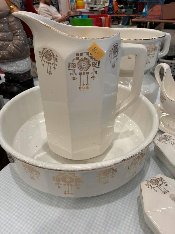 Lampetset Nimy (met kamerpot) + gratis sauskom en kom, Antiek en Kunst, Antiek | Servies los, Ophalen of Verzenden