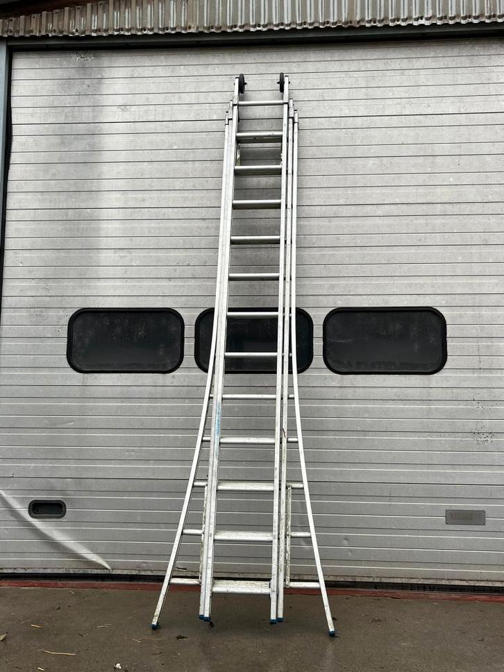 Solide D 3x12 alu ladder 7,75m (professioneel), Doe-het-zelf en Bouw, Ladders en Trappen, Gebruikt, Ladder, 4 meter of meer, Opvouwbaar of Inschuifbaar