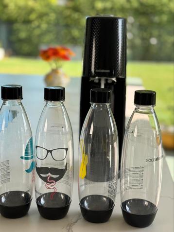 Soda stream met 4 flessen, Enlèvement, Utilisé