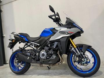 SUZUKI GSX-S1000 GX disponible aux enchères