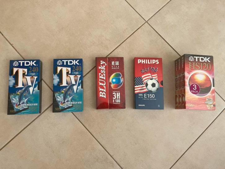 Nieuwe verzegelde VHS-cassettes — TDK/Philips/Bluesky, Cd's en Dvd's, VHS | Film, Nieuw in verpakking, Overige genres, Alle leeftijden