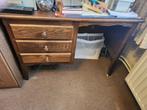 Bureau en wandrek, Ophalen, Zo goed als nieuw, Bureau