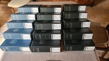 Ultra pro 3-ring binders beschikbaar voor biedingen