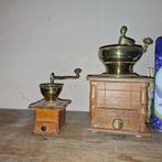 2 vieux moulins  à café, Enlèvement ou Envoi