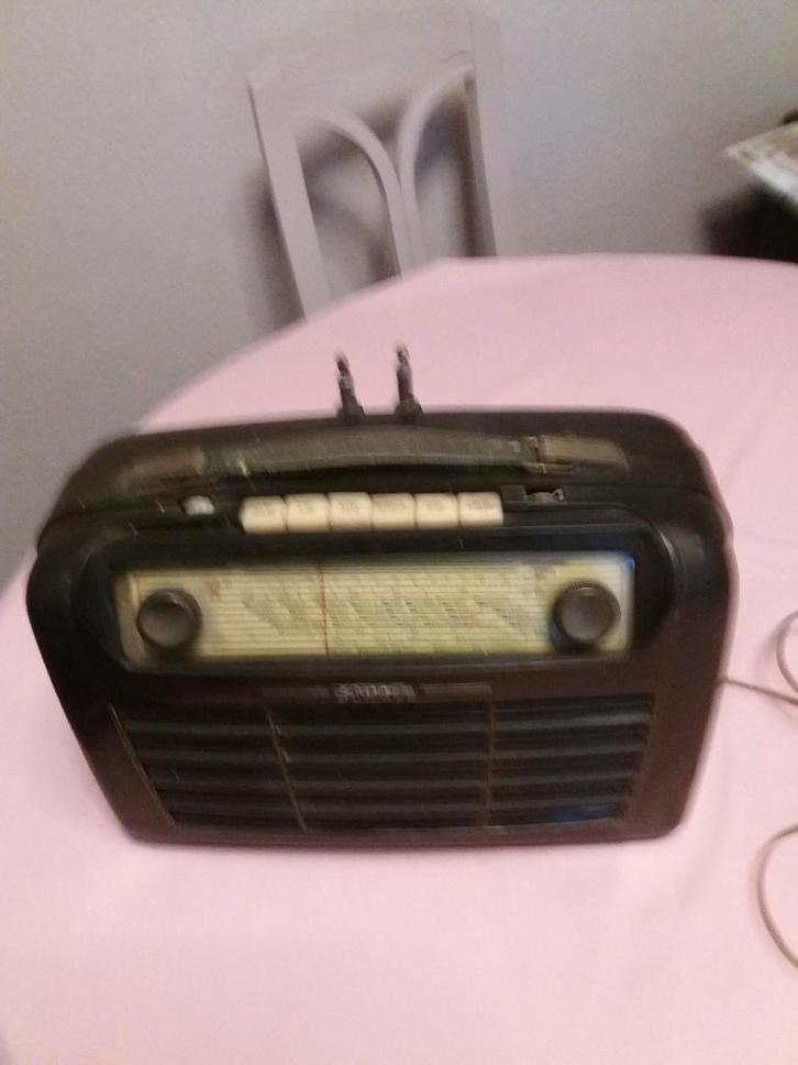 Bakelieten draagbare radio Schaub, Verzamelen, Merken en Reclamevoorwerpen, Gebruikt, Gebruiksvoorwerp, Ophalen of Verzenden