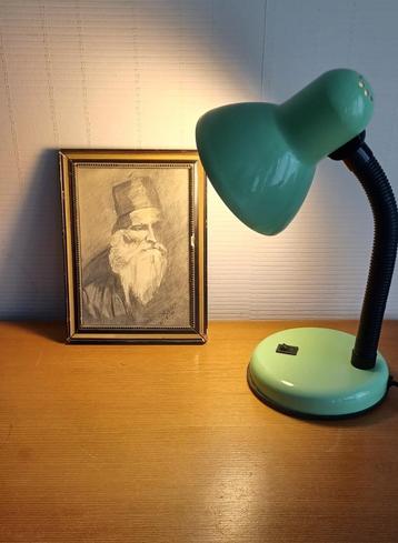 Kleine bureaulamp uit de jaren 60  beschikbaar voor biedingen