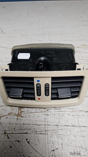 Achterste ventilatierooster luchtrooster middenconsole Beige beschikbaar voor biedingen