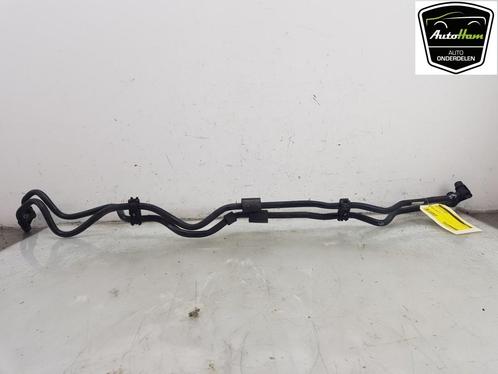 LEIDING BMW X5 (F15) (|8600424|17228600424|), Auto-onderdelen, Overige Auto-onderdelen, BMW, Gebruikt