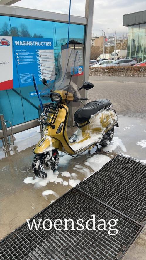 Vespa sprint full option, Fietsen en Brommers, Scooters | Vespa, Gebruikt, Ophalen