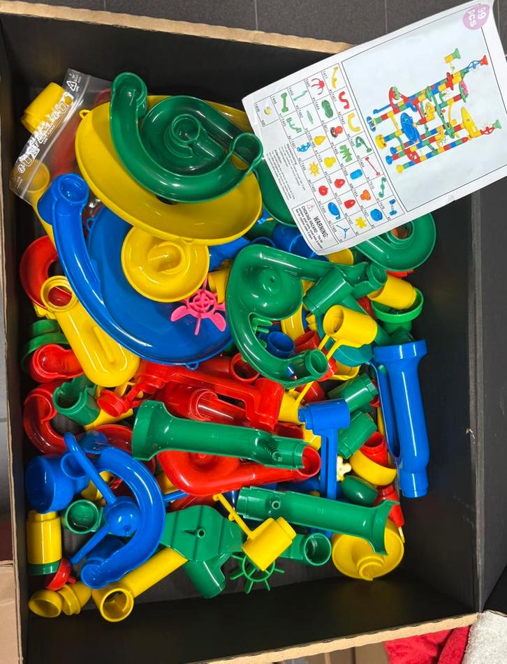 Knikkerbaan 150 stuks - Prijs overeen te komen, Kinderen en Baby's, Speelgoed | Bouwstenen, Zo goed als nieuw, Overige merken