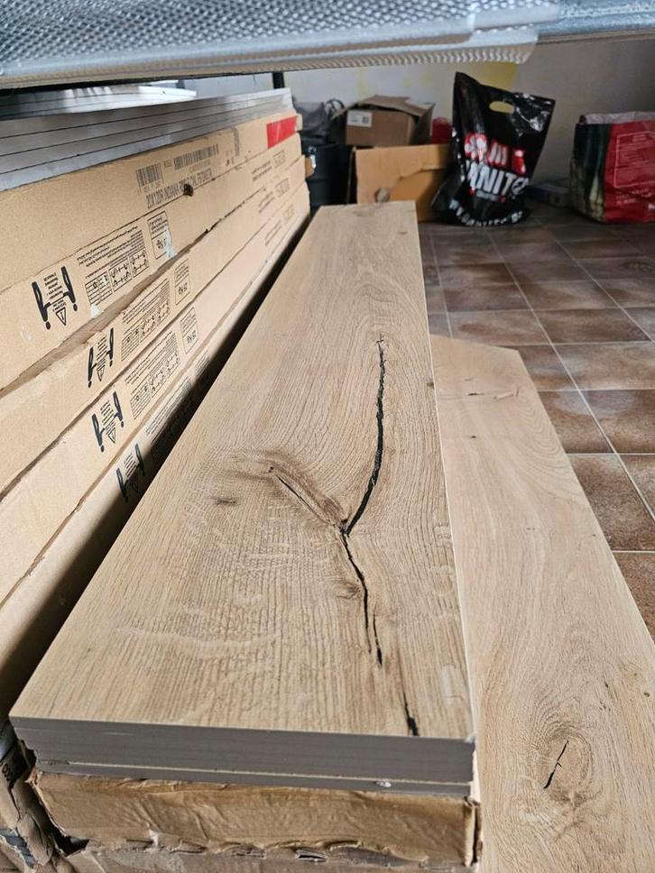 Carrelage grès cérame effet parquet 20x120 cm, Maison & Meubles, Ameublement | Revêtements de sol, Parquet, Enlèvement ou Envoi