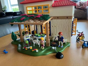 Playmobil Groot vakantiehuis 4857 