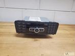 Mercedes A klasse W176 B W246 2012-2016 navigatie radio €300, Auto-onderdelen, Gebruikt, -, Ophalen of Verzenden, -