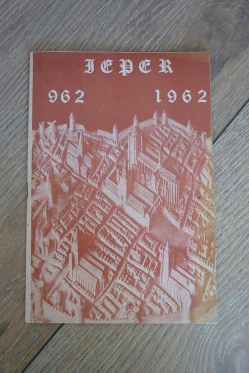 Folder Ieper 962-1962, Boeken, Catalogussen en Folders, Gelezen, Catalogus, Ophalen of Verzenden