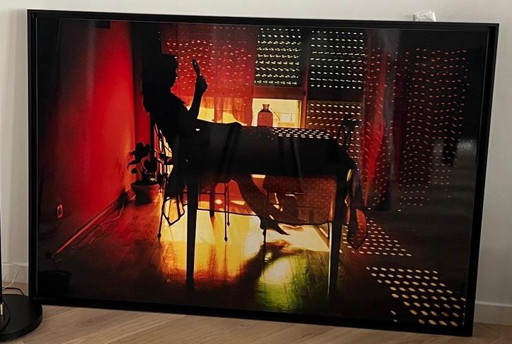 Prachtige grote foto in zwarte kader Teresa Se, Huis en Inrichting, Woonaccessoires | Schilderijen, Tekeningen en Foto's, Zo goed als nieuw