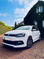 VW Polo Benzine 6R Line 1.4L 2014, Auto's, Volkswagen, Euro 5, Stof, Zwart, Wit