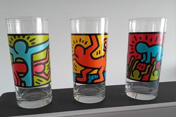 Kunst-glazen Keith Haring., Enlèvement