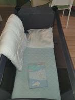 Prémaman. Lit pliable + matelas, couette,oreillé,draps., Enlèvement, Utilisé, Matelas