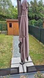 Grote parasol van 3m op 3m nog in heel goede staat, Tuin en Terras, Parasols, Ophalen, Gebruikt, 2 tot 3 meter, Zweefparasol