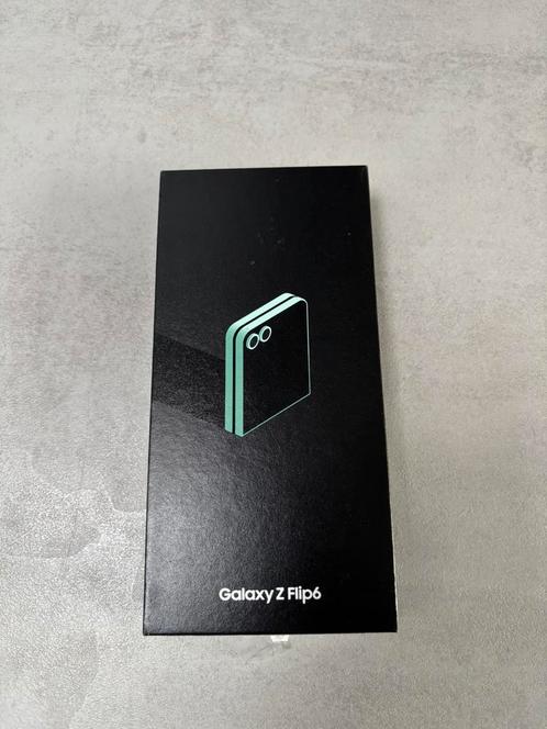 Samsung Galaxy Z Flip6, Telecommunicatie, Mobiele telefoons | Samsung, Overige modellen, Android OS, 10 megapixel of meer, Overige kleuren