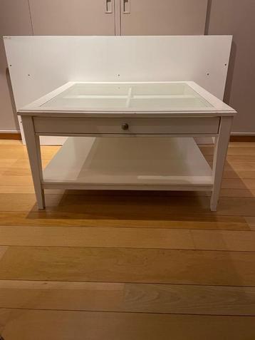 ikea glazen salontafel beschikbaar voor biedingen