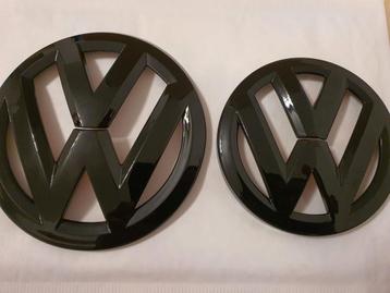 VW golf 6 grill en koffer logo's blinkend zwart beschikbaar voor biedingen