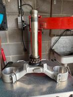 T - stuk / stuurhuis / balhoofd Yamaha R1, Enlèvement