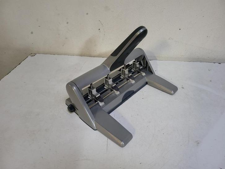 Leitz 5114 AKTO Heavy Duty variabele multi perforator, Diversen, Bureau-accessoires, Zo goed als nieuw, Ophalen of Verzenden