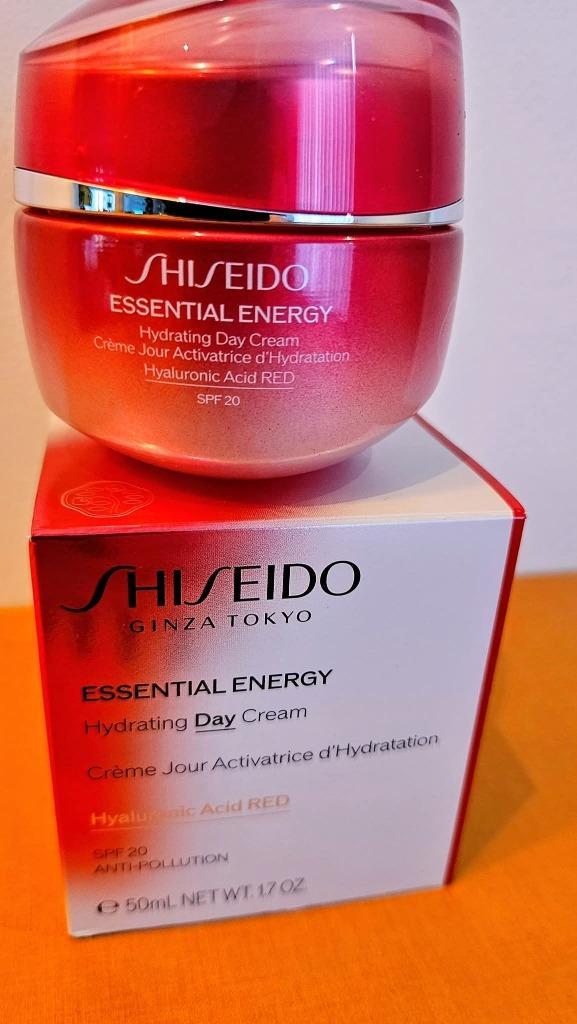 SHISEIDO Essential energy HYDRATING CREAM SPF 20  50 ML, Handtassen en Accessoires, Uiterlijk | Gezichtsverzorging, Nieuw, Verzorging