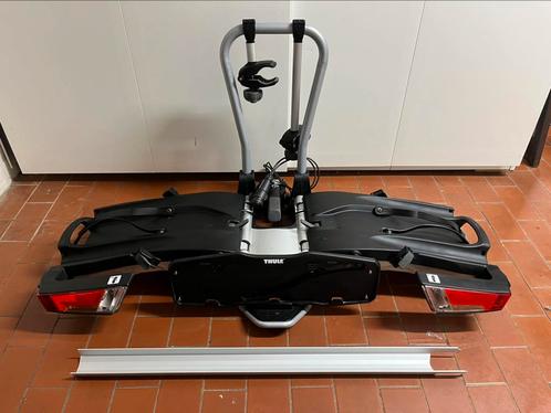 Thule Easyfold 932 fietsendrager inclusief oprijgoot, Auto diversen, Fietsendragers, Ophalen