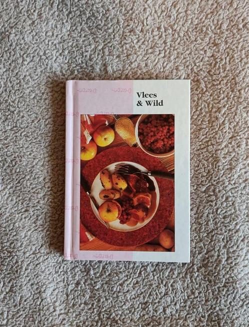 Kookboek - Vlees & Wild - Unic - 60 recepten - €2, Boeken, Kookboeken, Gelezen, Voorgerechten en Soepen, Hoofdgerechten, Tapas, Hapjes en Dim Sum