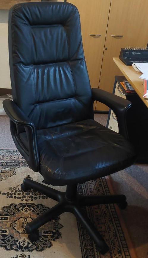 Stoel ergonomische bureaustoel met gevoerde armleuning, Huis en Inrichting, Bureaustoelen, Gebruikt, Bureaustoel, Zwart, Ergonomisch