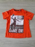t-shirt maat 122-128, Ophalen of Verzenden, Zo goed als nieuw, Jongen of Meisje, Shirt of Longsleeve