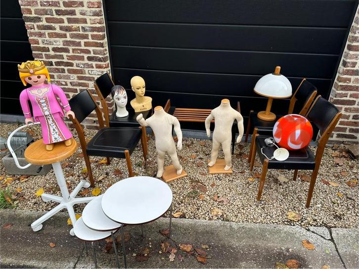 Vintage. Space Age. 1960. Lampe. Lustre. Chaises scandinave, Antiquités & Art, Antiquités | Autres Antiquités, Enlèvement