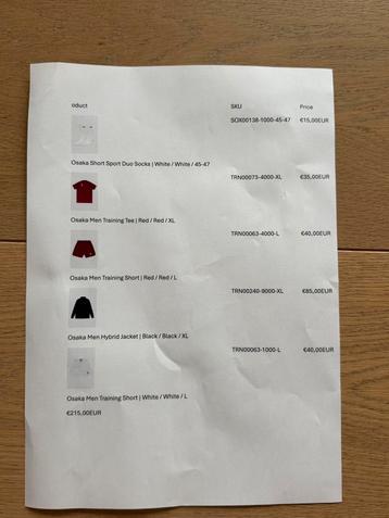 Osaka T-shirt en broek en jas beschikbaar voor biedingen