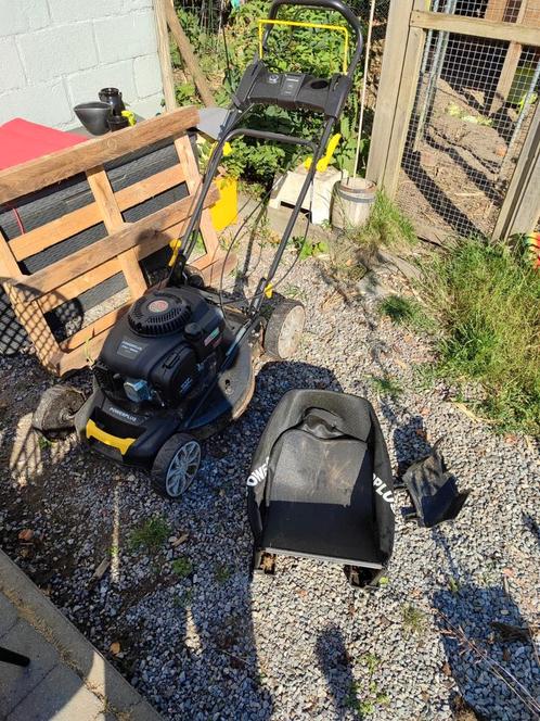Grasmaaier op benzine, Tuin en Terras, Grasmaaiers, Zo goed als nieuw, Ophalen
