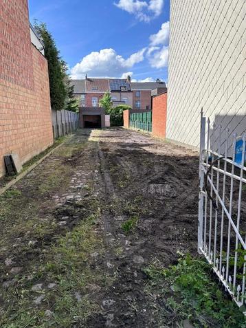 Bouwgrond op een mooie locatie in Willebroek te koop  beschikbaar voor biedingen
