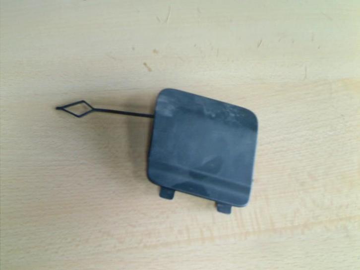 CACHE OEILLET DE REMORQUAGE Mercedes-Benz (A9108850600), Autos : Pièces & Accessoires, Autres pièces automobiles, Mercedes-Benz