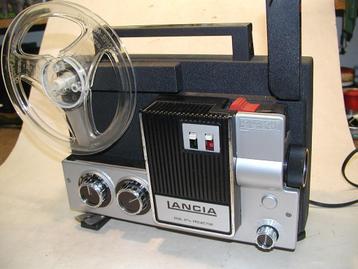 Ciné projecteur 8mm, Enlèvement, Comme neuf, Film