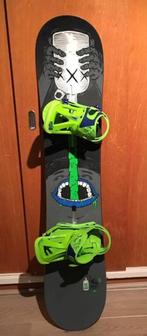 Snowboard Burton + fixations, Ophalen, Zo goed als nieuw, Board